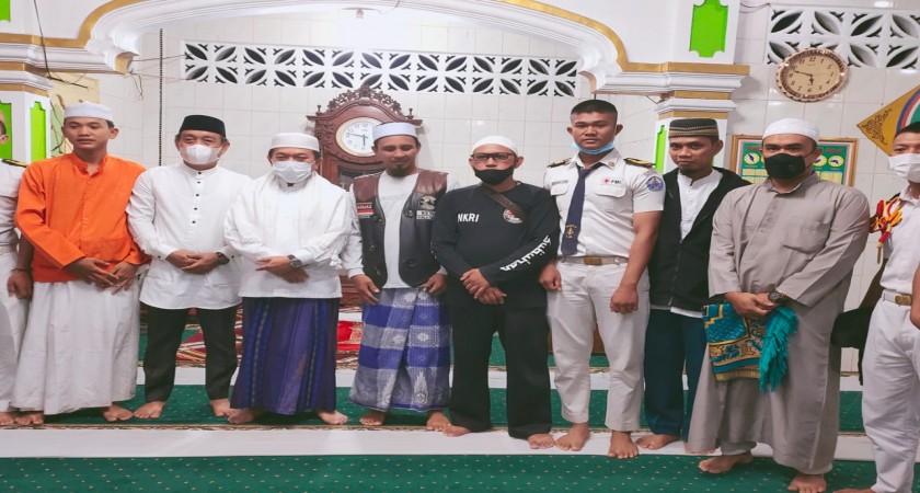 Subuh Berjamah dengan Bpk.Gubernur Jambi